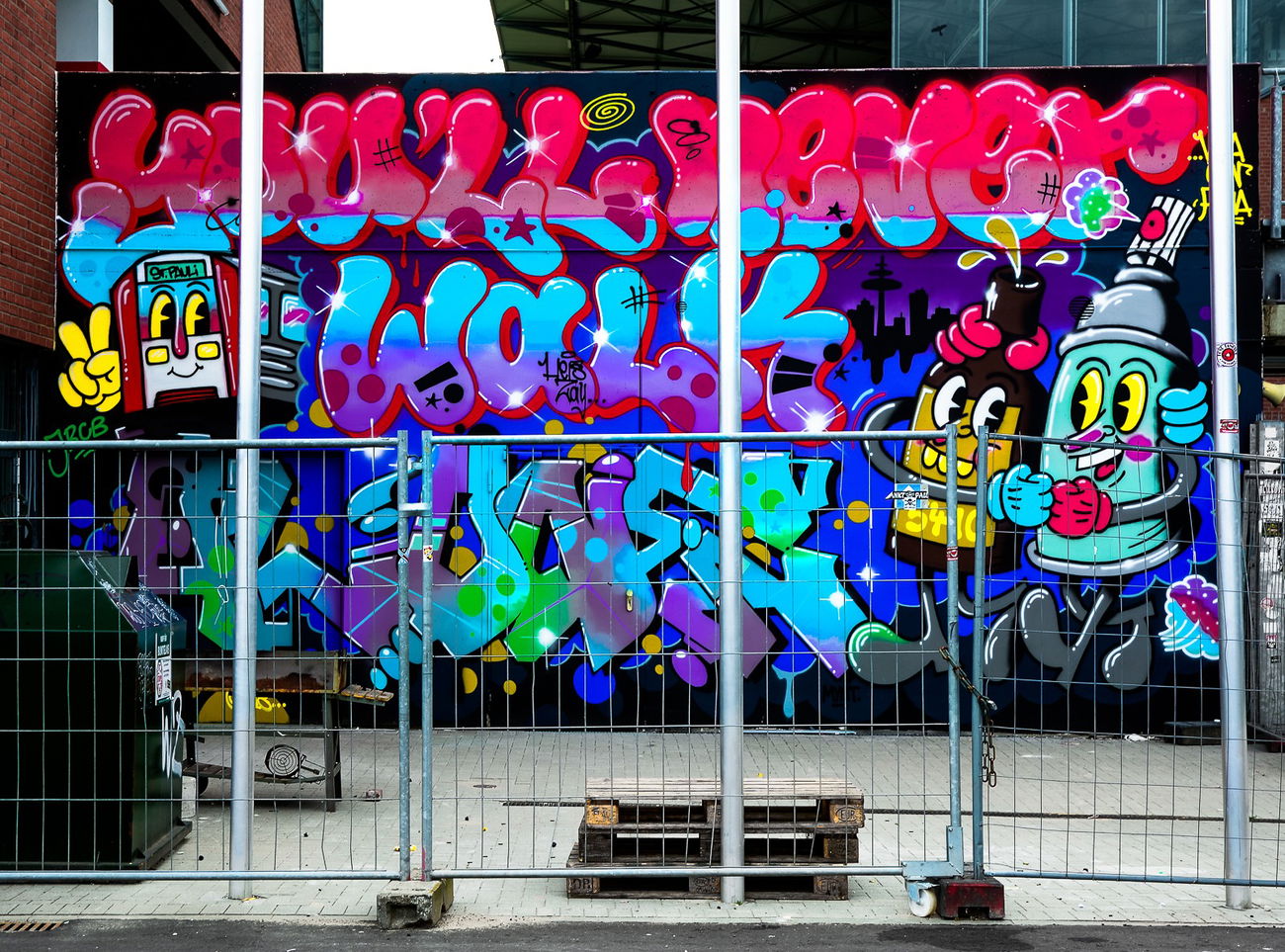 Graffiti Wall - Photo by pilotpirx - hamburg, germany, urban