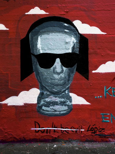 Graffiti Street Art - Photo by pilotpirx - lapiz, hamburg, germany