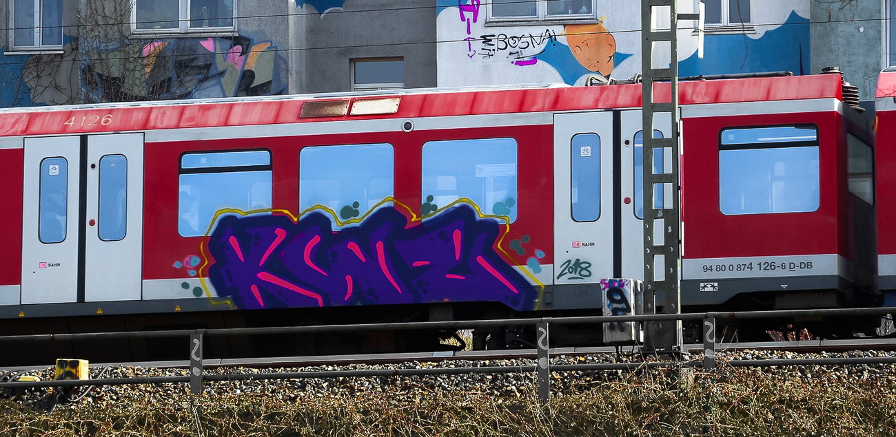 Graffiti Train - Photo by pilotpirx - hamburg, germany, urban (2017)