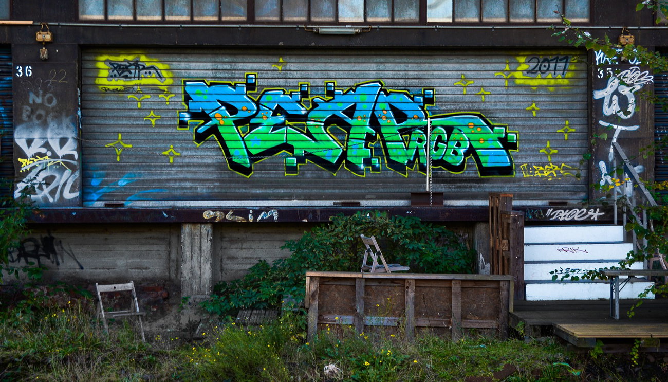 Graffiti Wall - Photo by pilotpirx - hamburg, germany, urban