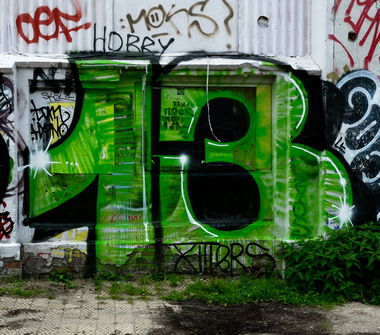 Graffiti Bombing - Photo by pilotpirx - hamburg, germany, urban
