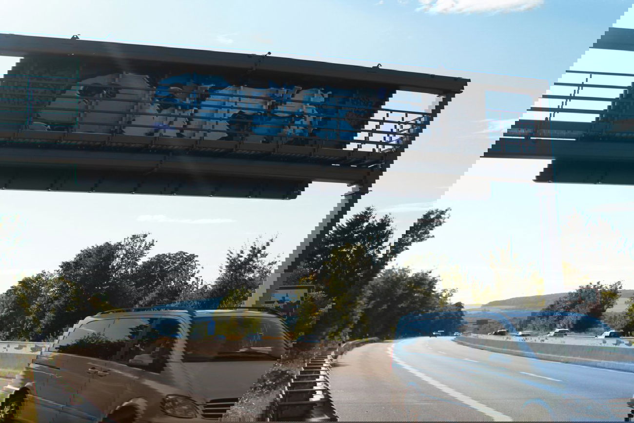 Graffiti Bombing - Photo by pimmelpirat - topc, vtg, ozf