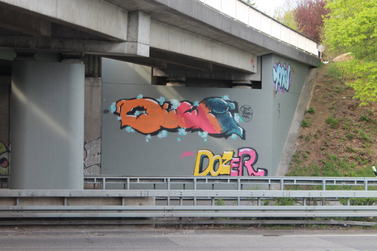 Graffiti Wall - Photo by pimmelpirat