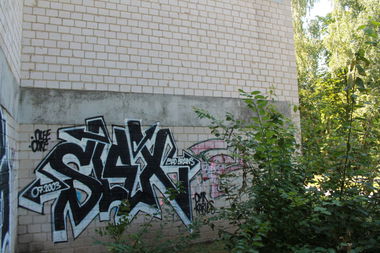 Graffiti Wall - Photo by pimmelpirat