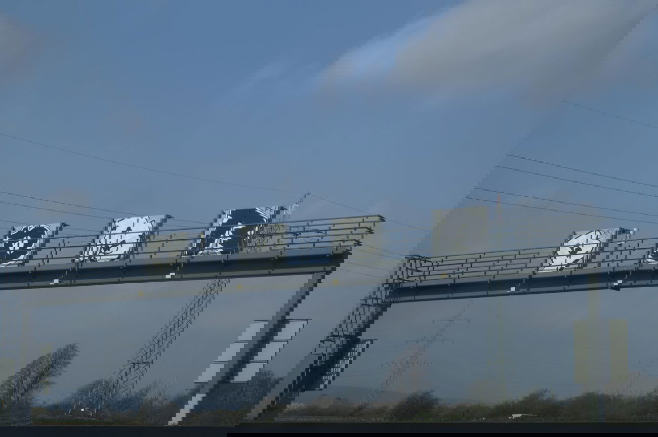 Graffiti Bombing - Photo by pimmelpirat