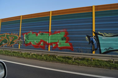 Graffiti Bombing - Photo by pimmelpirat