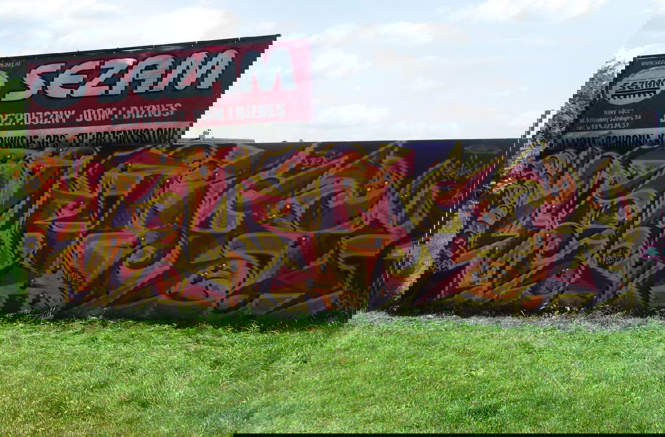 Graffiti Wall - Photo by plikone - plik (2014)