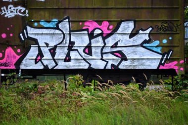 Graffiti Train - Photo by plusone (2015)