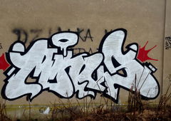 Graffiti Bombing - Photo by plusone - nerds, ibs (2015)