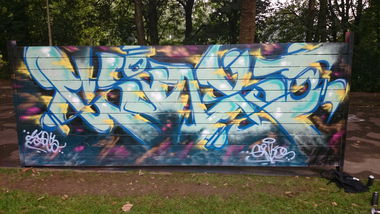 Graffiti Wall - Photo by pohsmarskabs - Mars, Ginko (2015)