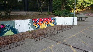 Graffiti Wall - Photo by pohsmarskabs - Kabs