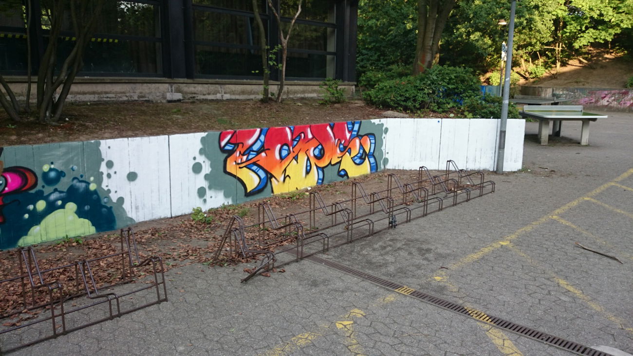 Graffiti Wall - Photo by pohsmarskabs - Kabs