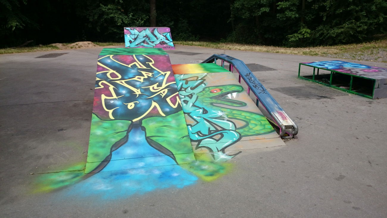 Graffiti Wall - Photo by pohsmarskabs