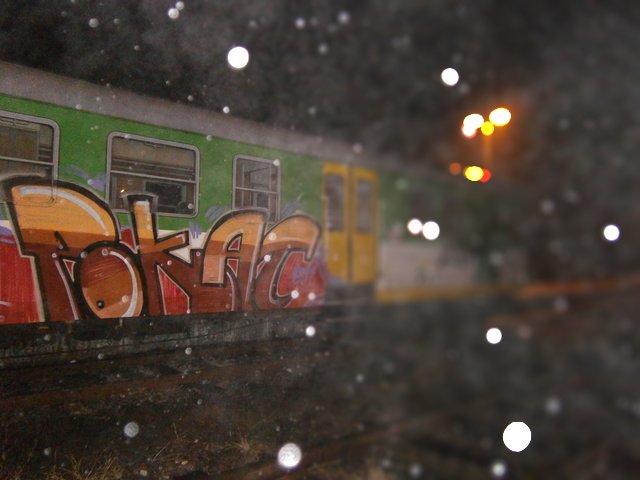 Graffiti Train - Photo by pokatz_fstyd_phoe