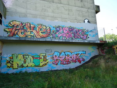 Graffiti Wall in Oldenburg - Photo by pokeoner - poke, chek, klaroe (2012)