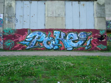 Graffiti Wall in Oldenburg - Photo by pokeoner - poke (2012)