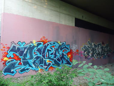 Graffiti Wall in Oldenburg - Photo by pokeoner - poke, sure (2013)