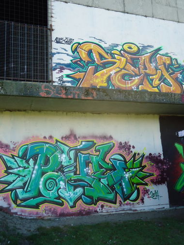 Graffiti Wall in Oldenburg - Photo by pokeoner - sepy, poke (2014)