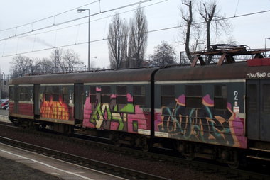Graffiti Train - Photo by polandtrains