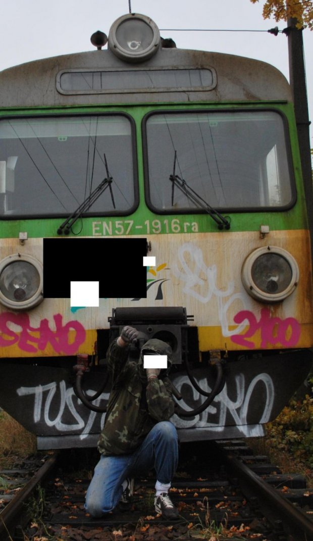 Graffiti Train - Photo by polandtrains