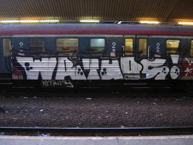 Graffiti Train - Photo by polandtrains