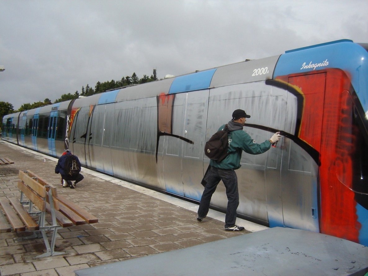 Graffiti Train - Photo by polandtrains