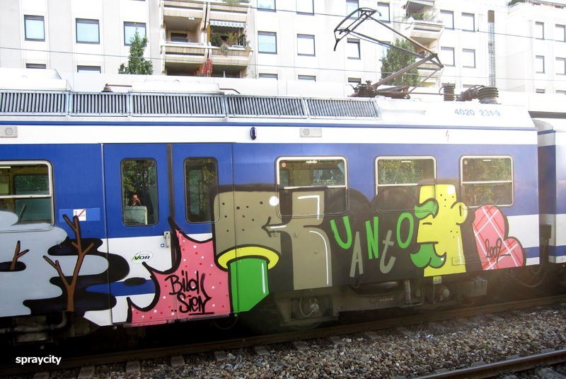 Graffiti Wall - Photo by polandtrains