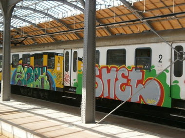 Graffiti Train - Photo by polandtrains