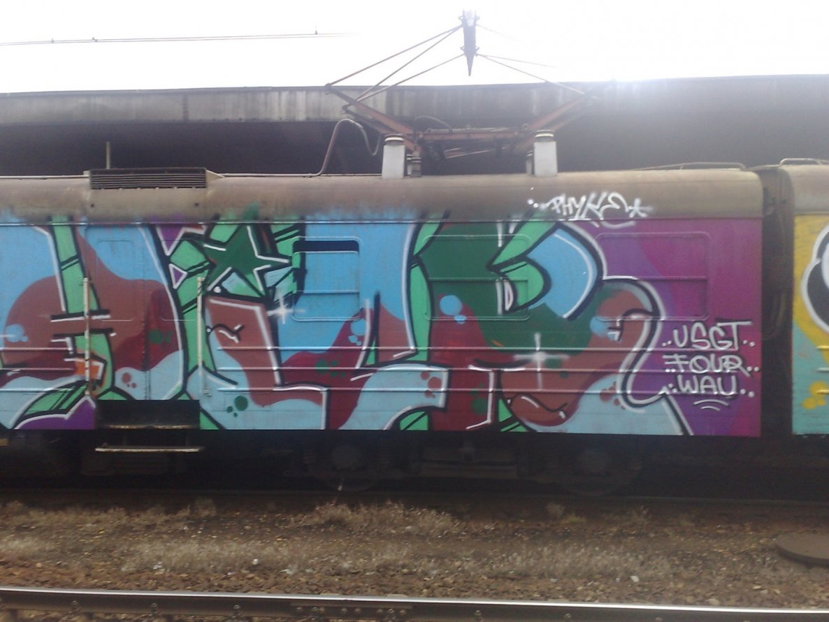 Graffiti Train - Photo by polandtrains