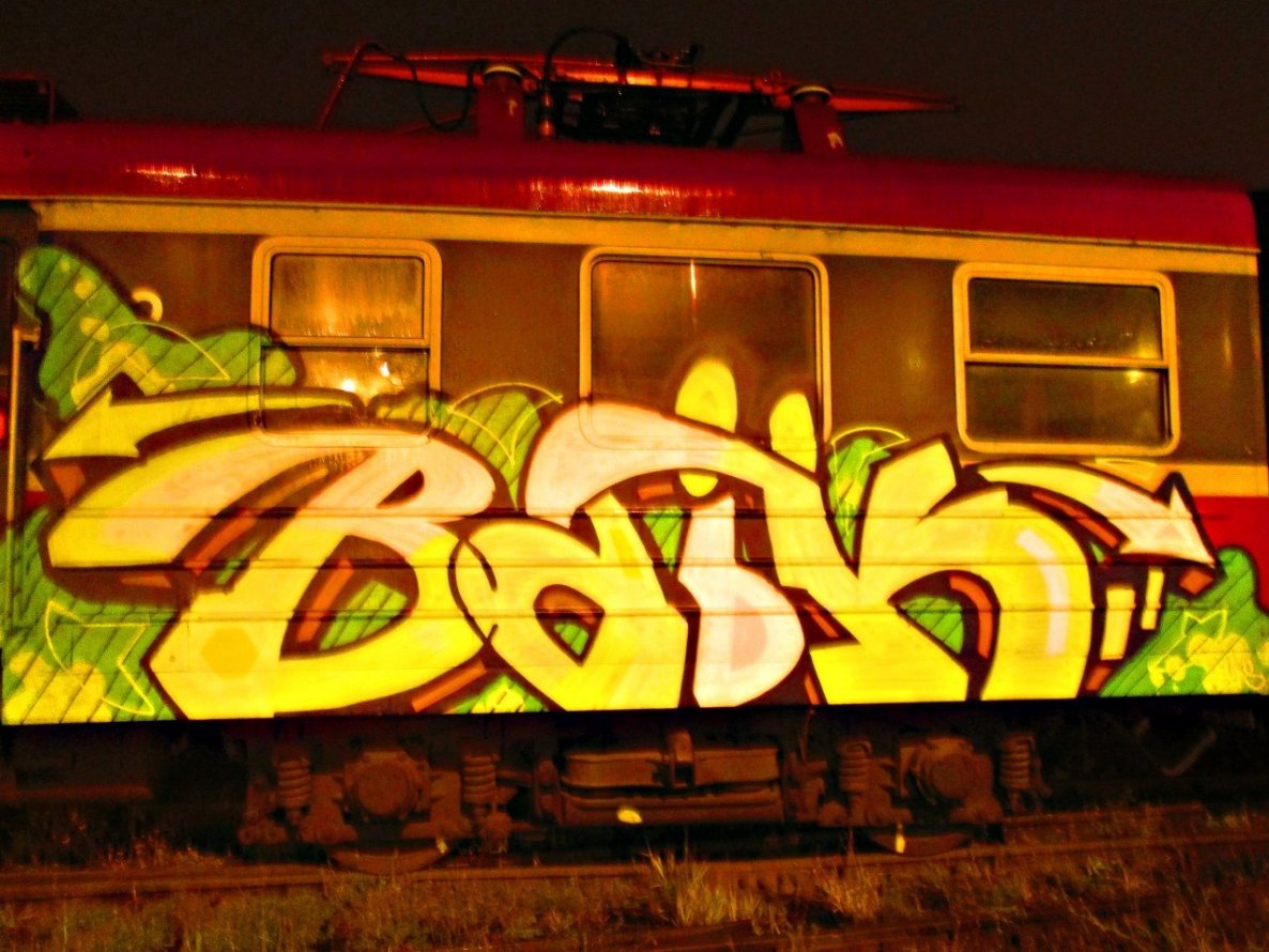 Graffiti Train - Photo by polandtrains