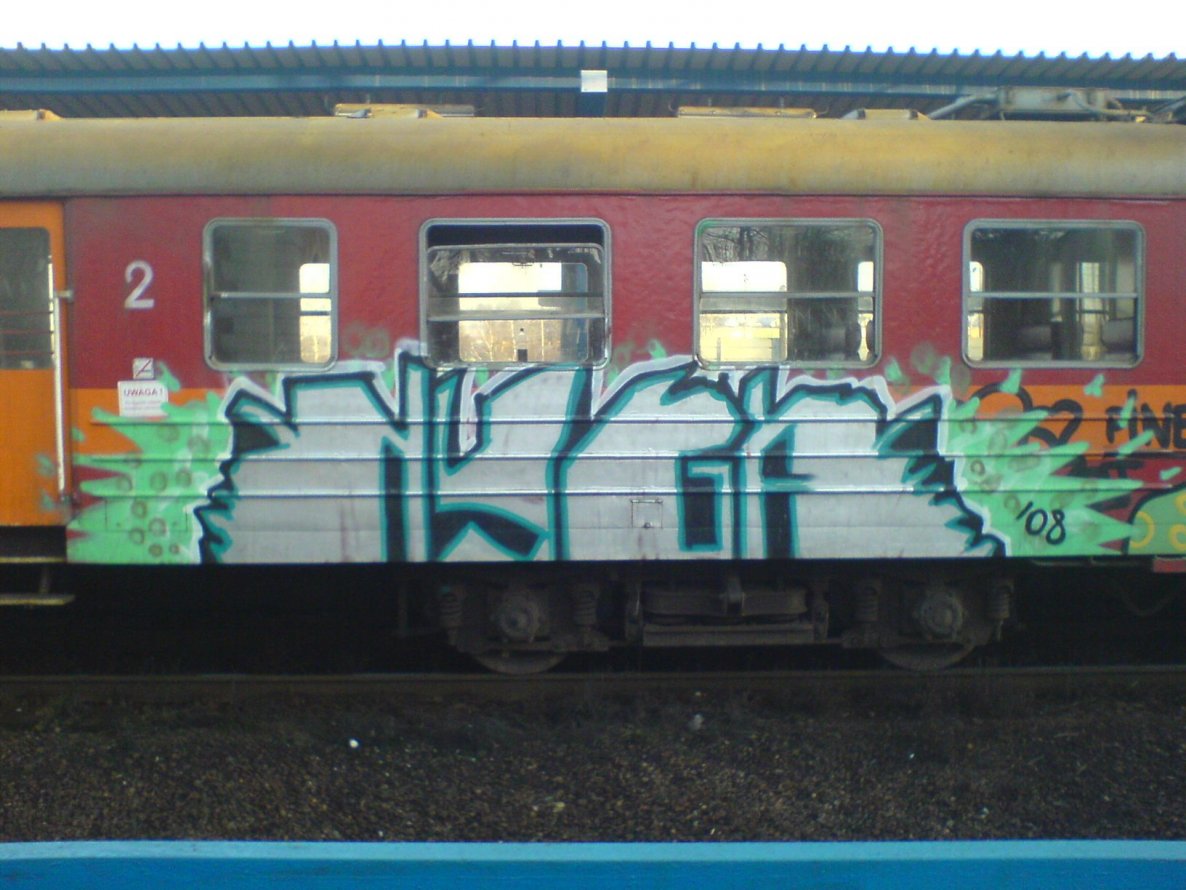 Graffiti Train - Photo by polandtrains