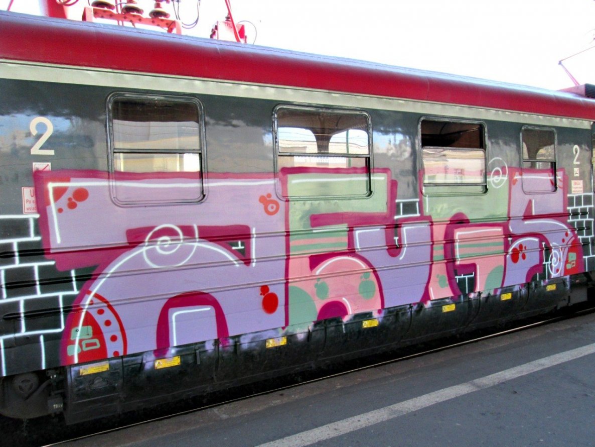 Graffiti Train - Photo by polandtrains