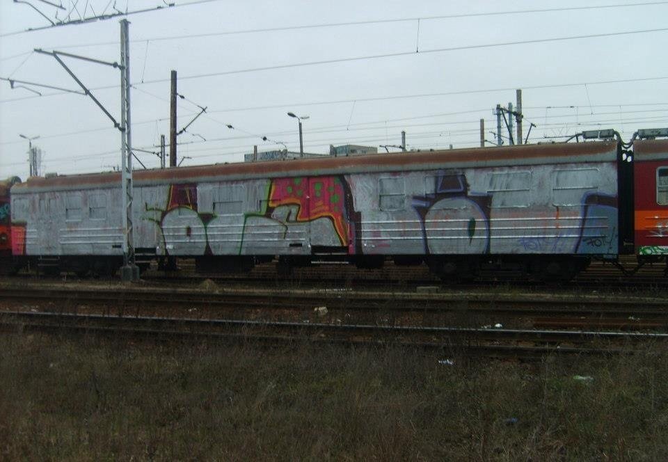 Graffiti Train - Photo by polandtrains