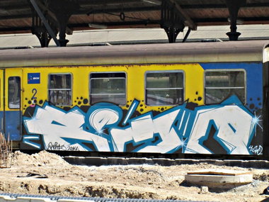 Graffiti Train - Photo by polandtrains