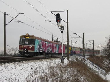 Graffiti Train - Photo by polandtrains