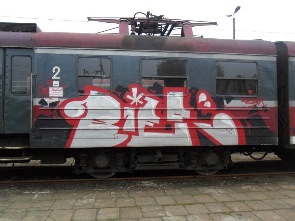 Graffiti Train - Photo by polandtrains