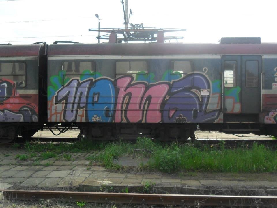 Graffiti Train - Photo by polandtrains