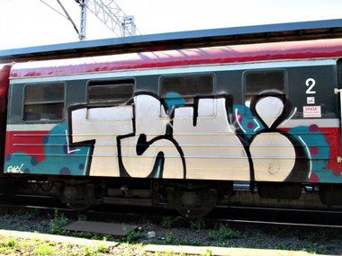 Graffiti Train - Photo by polandtrains
