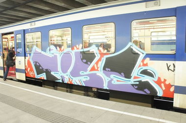 Graffiti Train - Photo by polandtrains