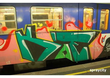 Graffiti Wall - Photo by polandtrains