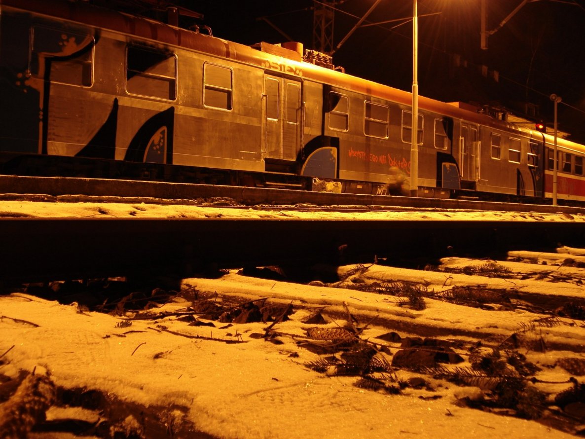 Graffiti Train - Photo by polandtrains