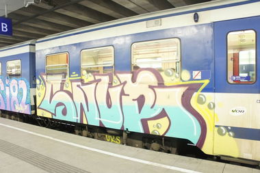 Graffiti Train - Photo by polandtrains