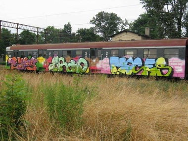 Graffiti Train - Photo by polandtrains
