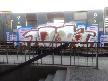 Graffiti Train - Photo by polandtrains
