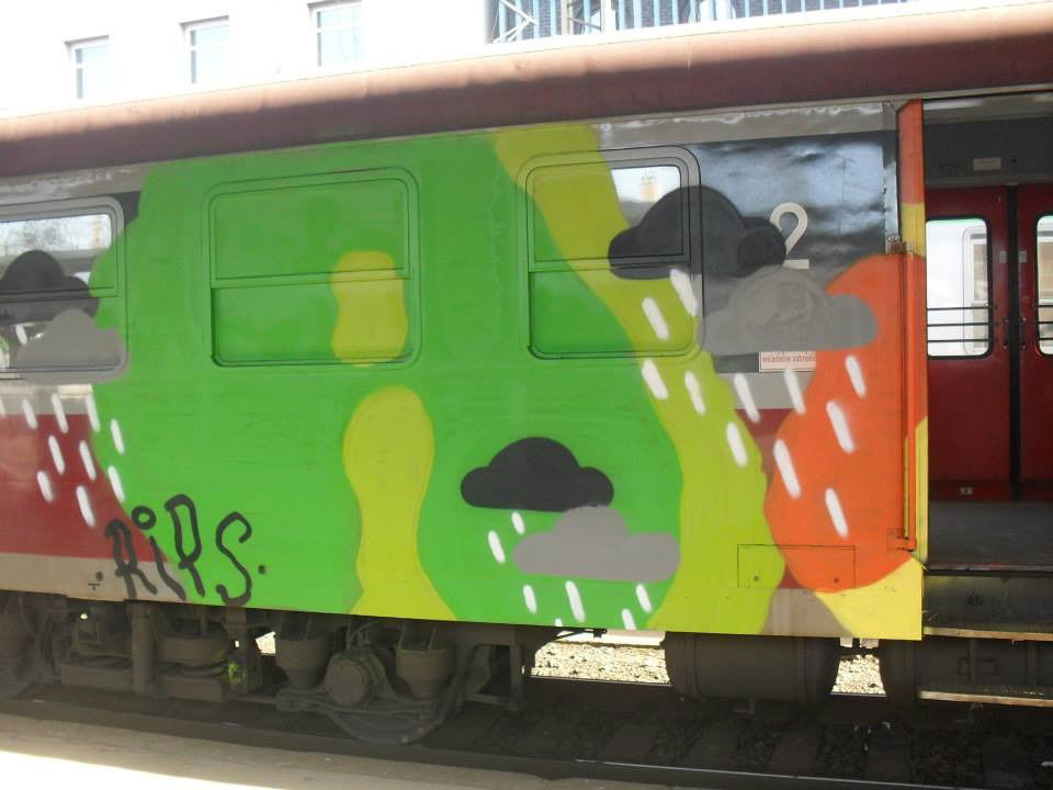 Graffiti Train - Photo by polandtrains