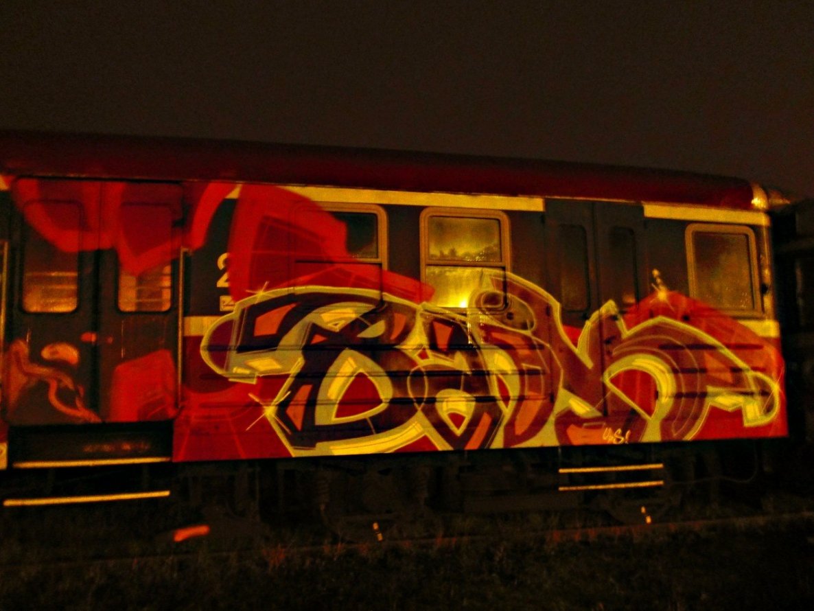 Graffiti Train - Photo by polandtrains