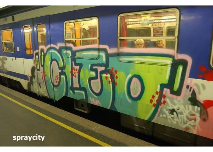 Graffiti Wall - Photo by polandtrains