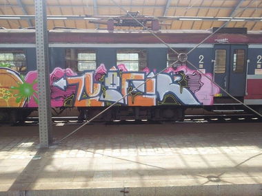 Graffiti Train - Photo by polandtrains