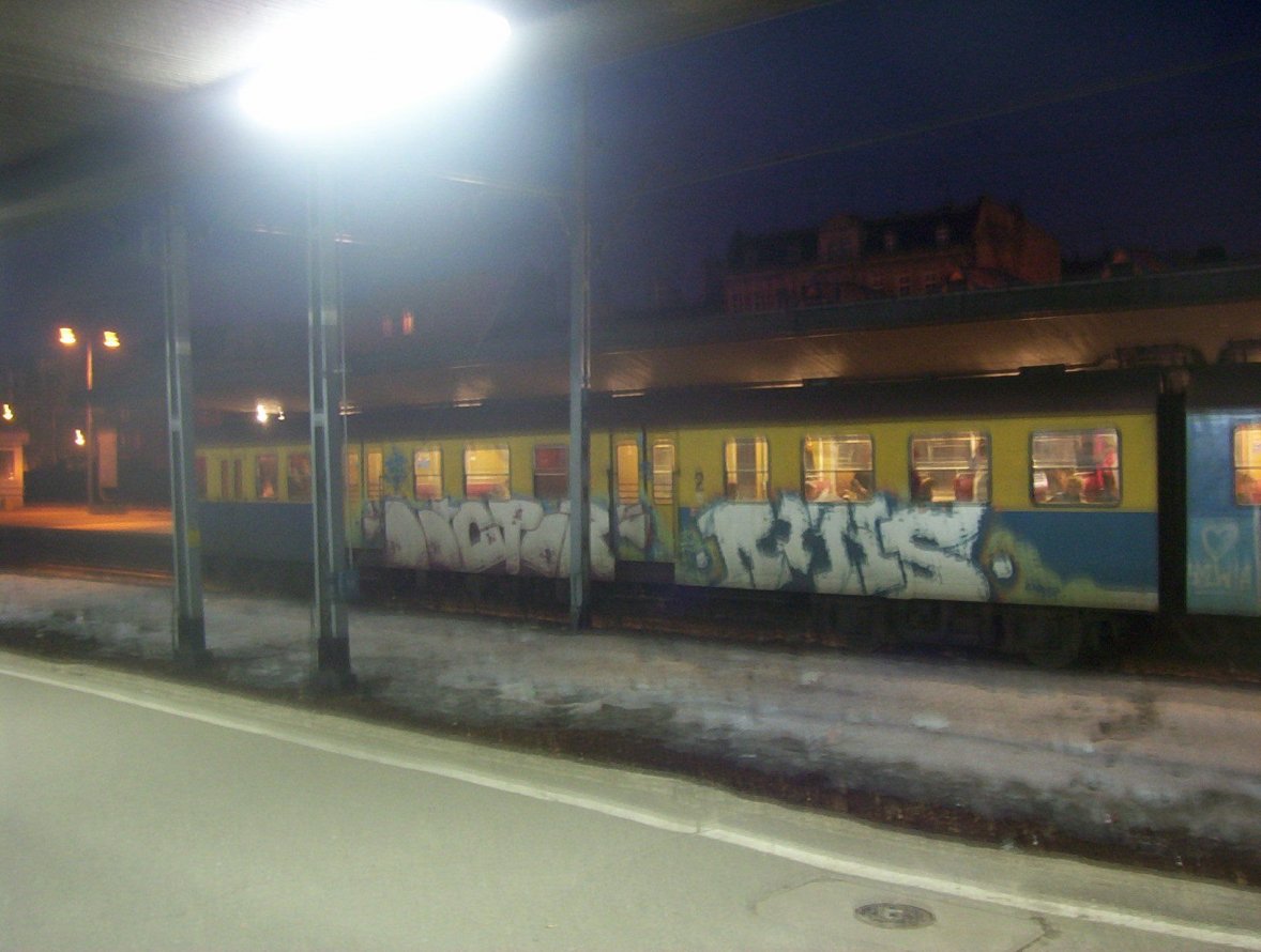 Graffiti Train - Photo by polandtrains