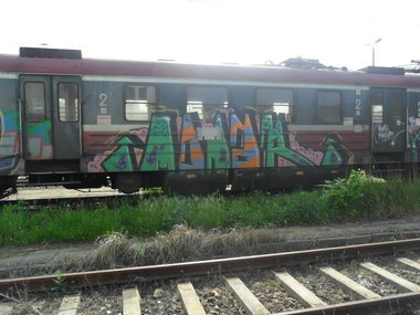 Graffiti Train - Photo by polandtrains